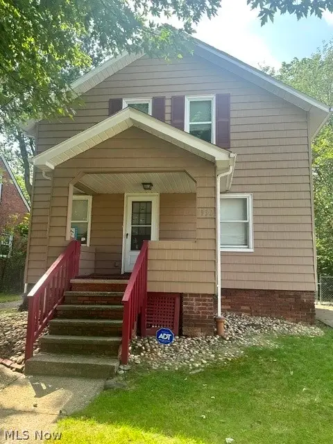 930 E 239th Street, Euclid, OH 44123 - #2