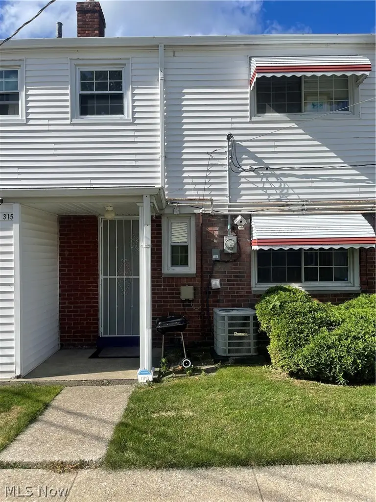 315 Buckner Drive #170, Euclid, OH 44123 - #2