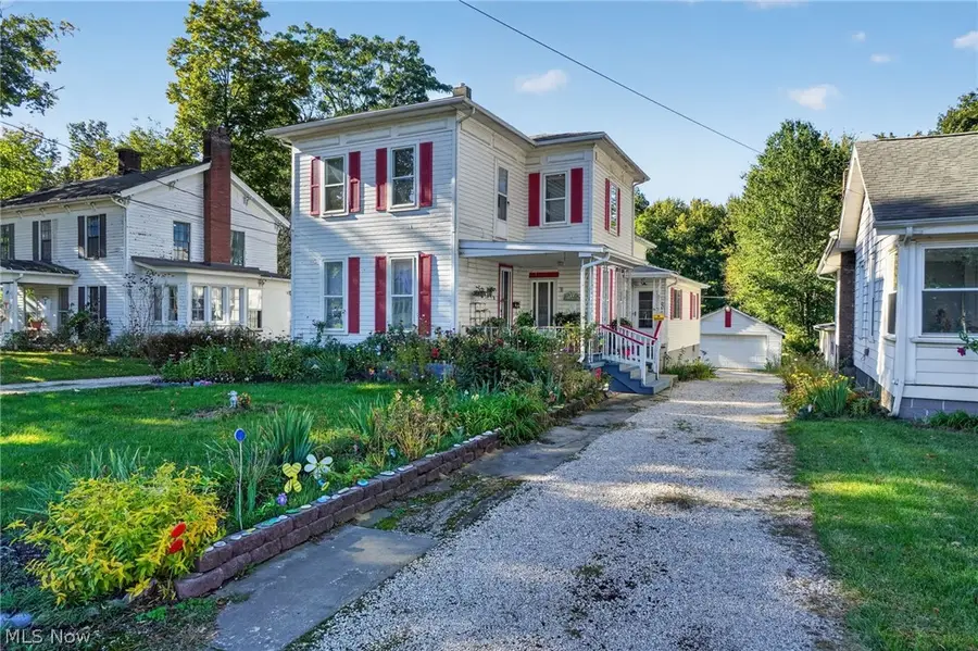 429 W Main Street, Geneva, OH 44041 - #3