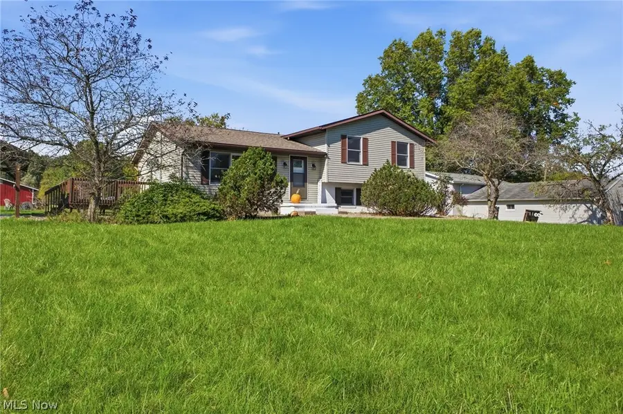 2235 Mcclintocksburg Road, Deerfield, OH 44411 - #2