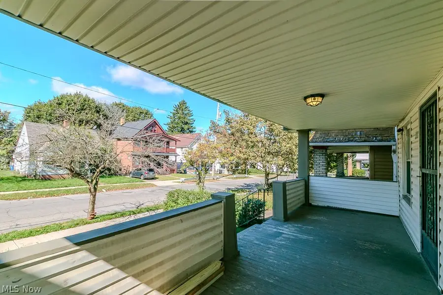 3387 E 102nd Street, Cleveland, OH 44104 - #3