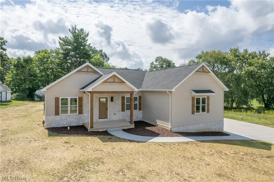 4327 Skycrest Nw Drive, Canton, OH 44718 - #3