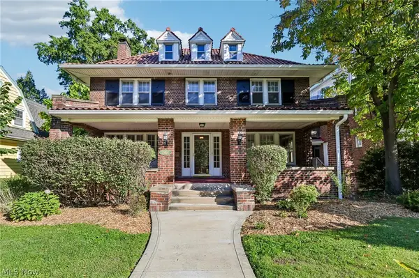 3401 Fairmount Boulevard, Cleveland Heights, OH 44118