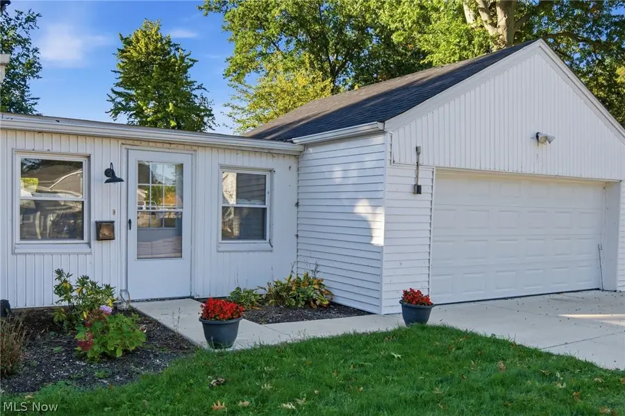 730 Columbia Road, Westlake, OH 44145 - #3