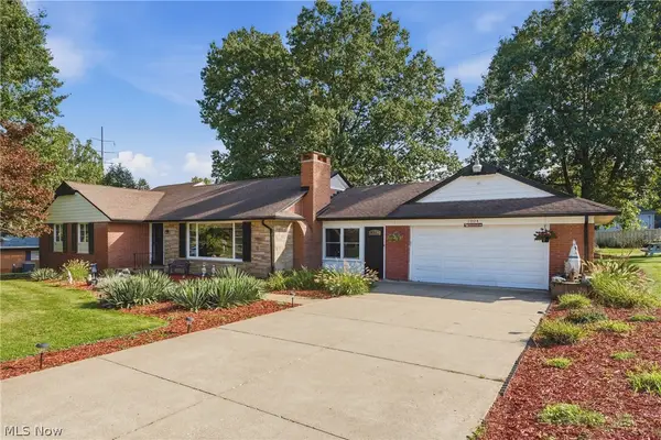 1004 Eastwood Ne Street, Canton, OH 44714