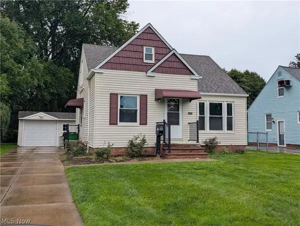 1722 Temple Avenue, Mayfield Heights, OH 44124