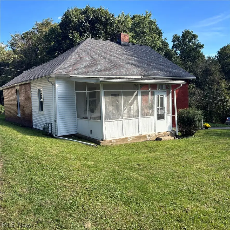 1371 Mitchell Avenue, Zanesville, OH 43701 - #3