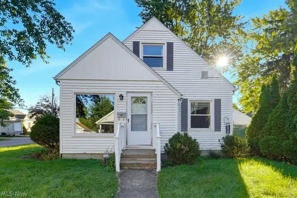 2345 10th Street, Cuyahoga Falls, OH 44221