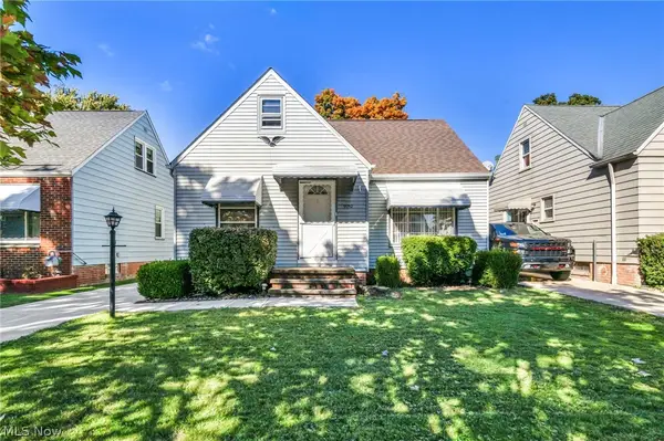 9010 Pinegrove Avenue, Parma, OH 44129