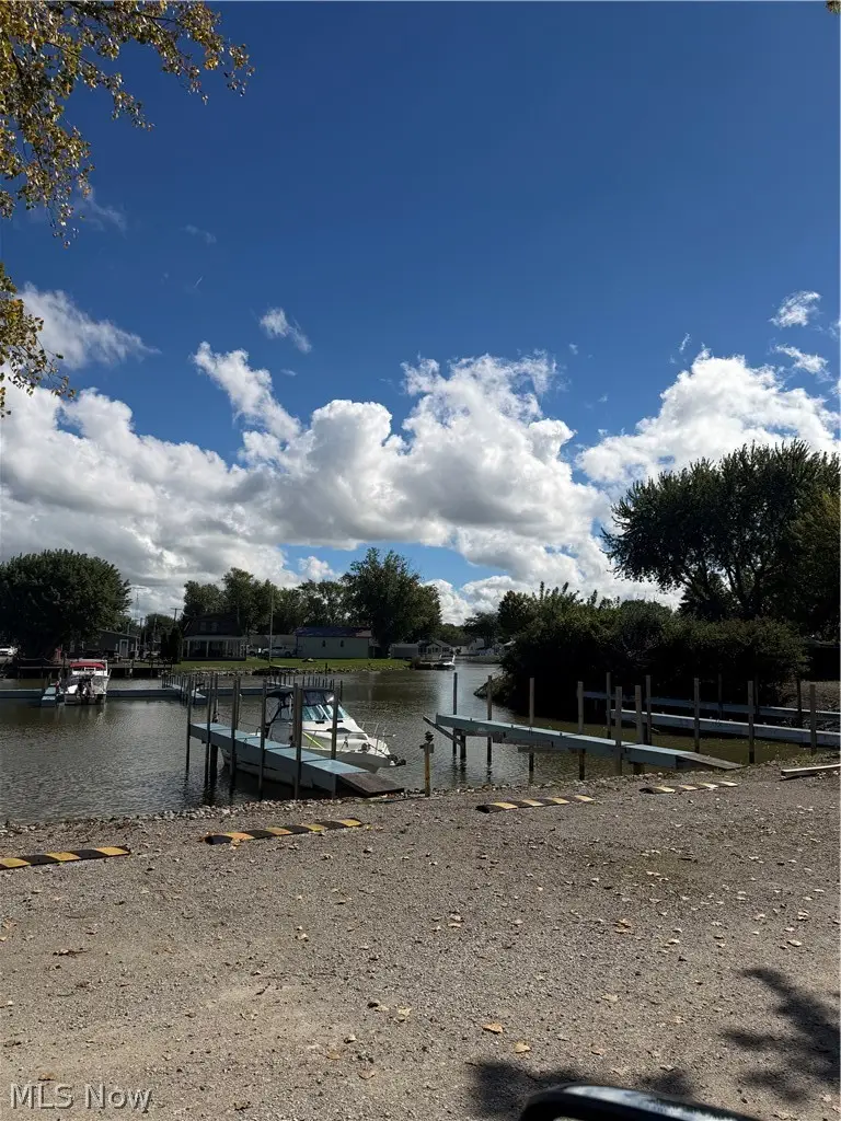 531 S Findlay Street #107, Port Clinton, OH 43452 - #3