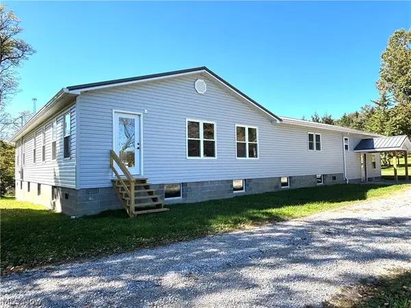 4585 Hawkins Road, New Waterford, OH 44445