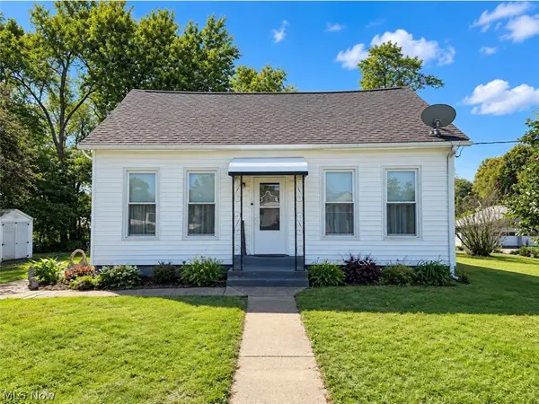 211 Marquand Avenue, Conesville, OH 43811