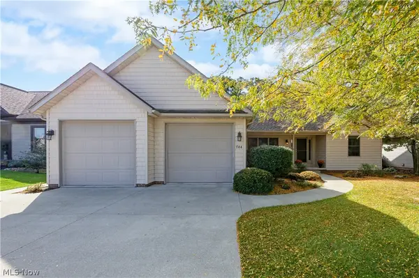 744 Whitetail Crossing, Wooster, OH 44691