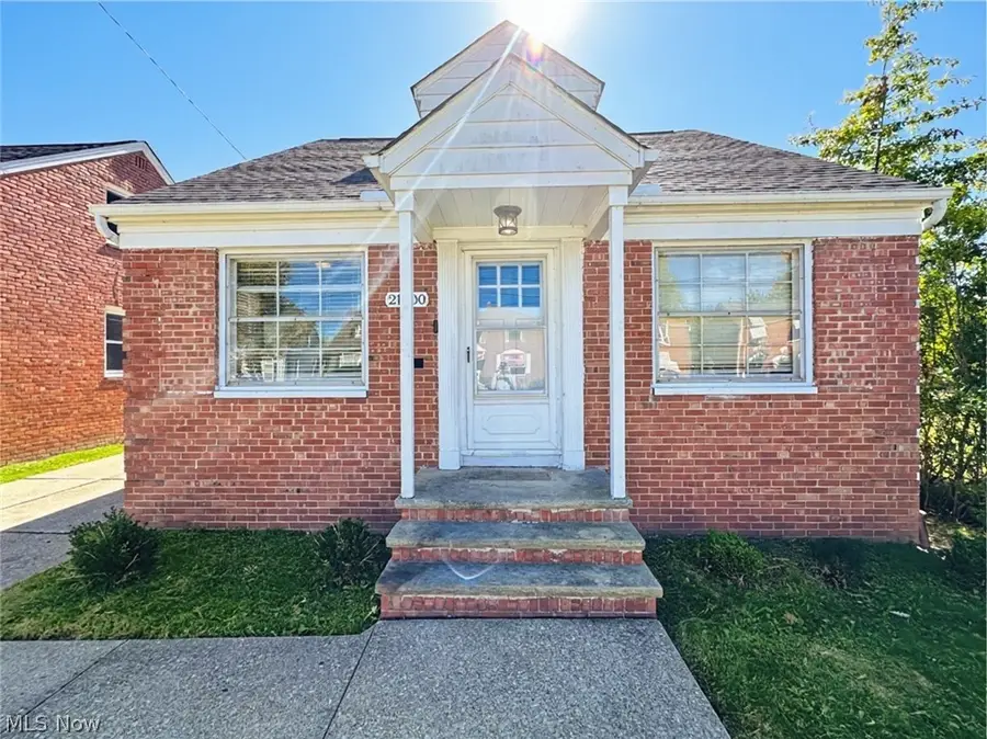 21200 Tracy Avenue, Euclid, OH 44123 - #2