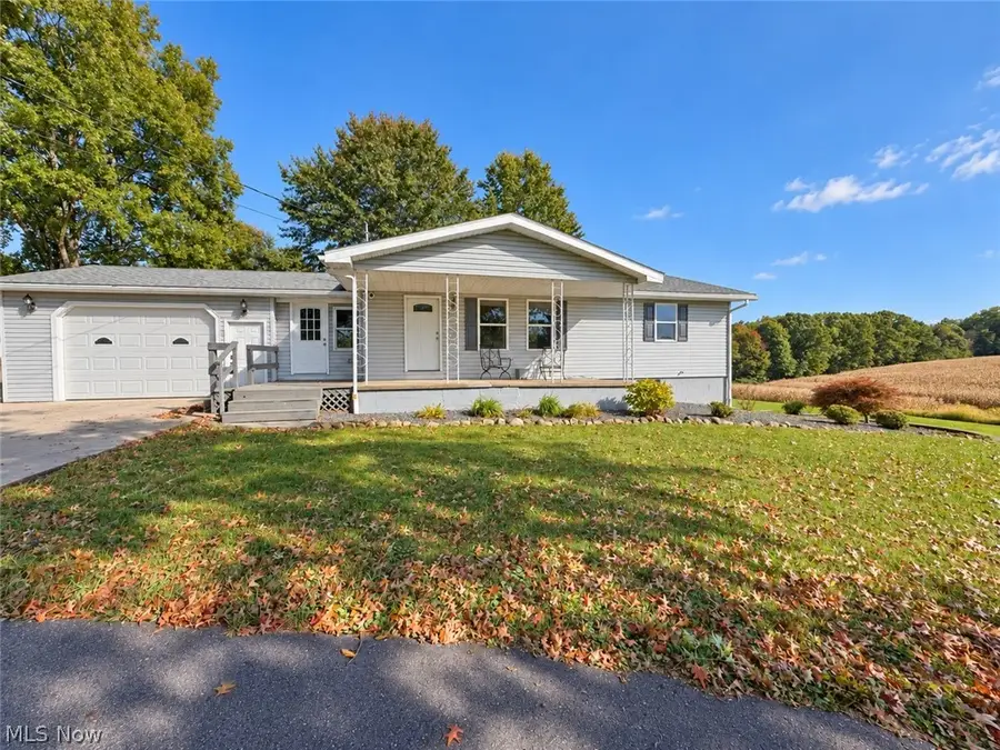 3236 N Pleasant Drive, East Palestine, OH 44413 - #2