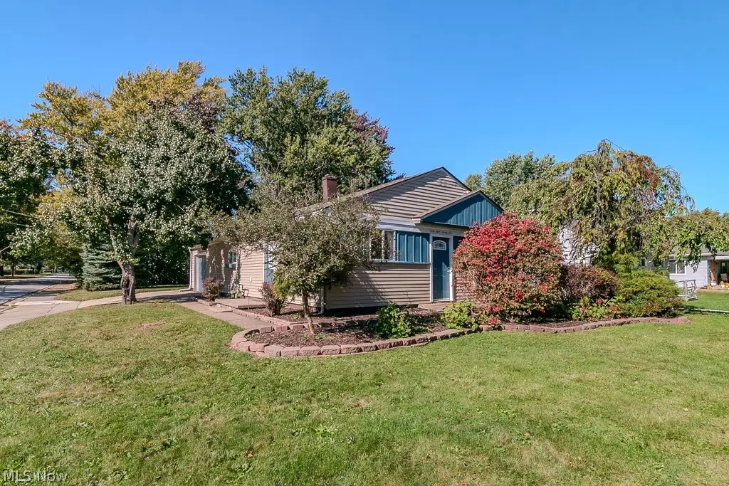 4826 Belle Meadow Road, Mentor, OH 44060 - #1