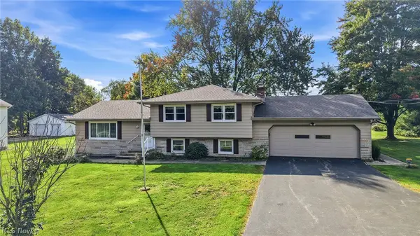 6741 Leffingwell Road, Canfield, OH 44406