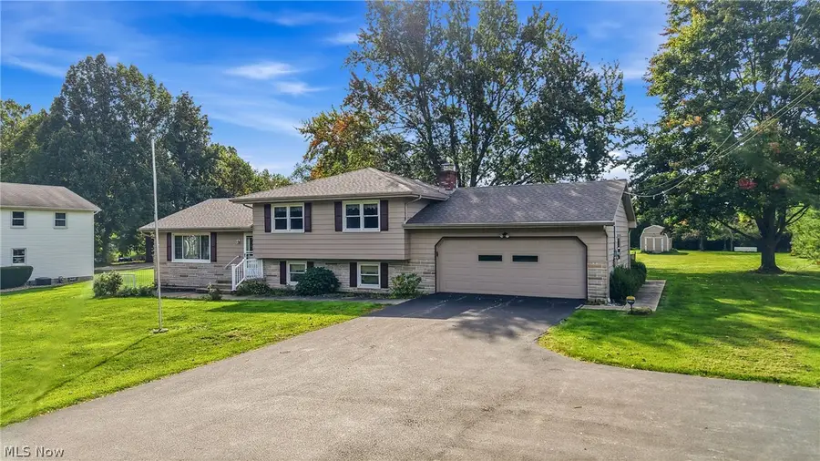 6741 Leffingwell Road, Canfield, OH 44406 - #2