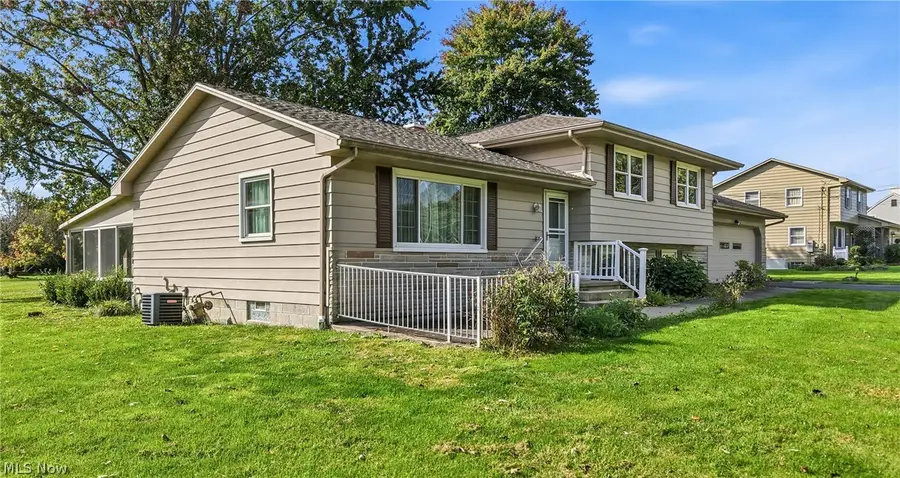 6741 Leffingwell Road, Canfield, OH 44406 - #3