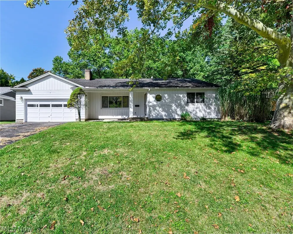 1867 Thornhill Drive, Akron, OH 44313 - #1