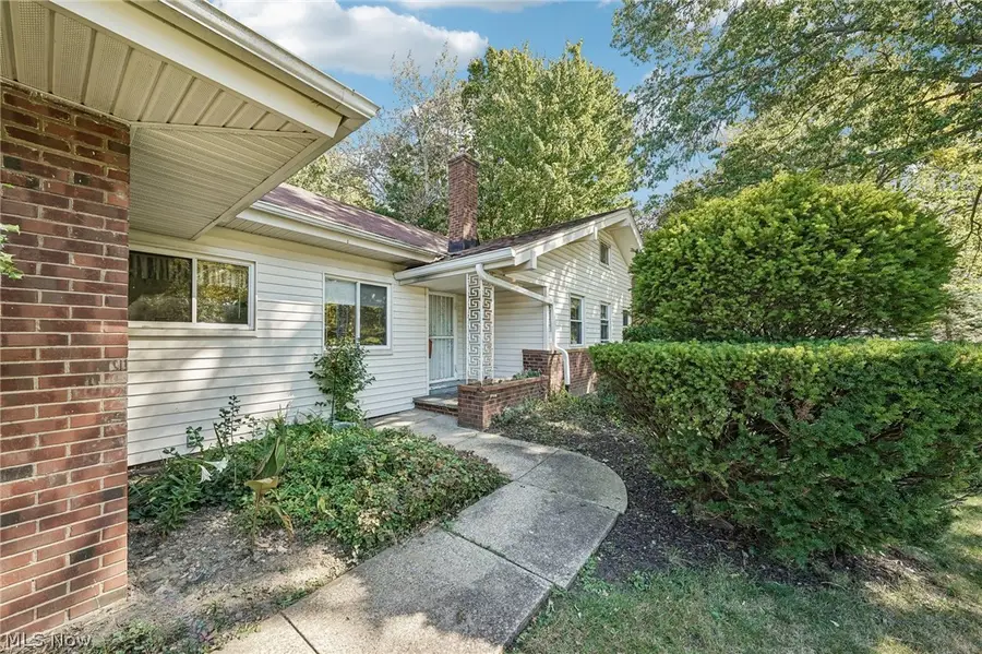 1355 Forest Hills Boulevard, Cleveland Heights, OH 44118 - #2