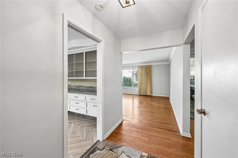 1355 Forest Hills Boulevard, Cleveland Heights, OH 44118 - #3