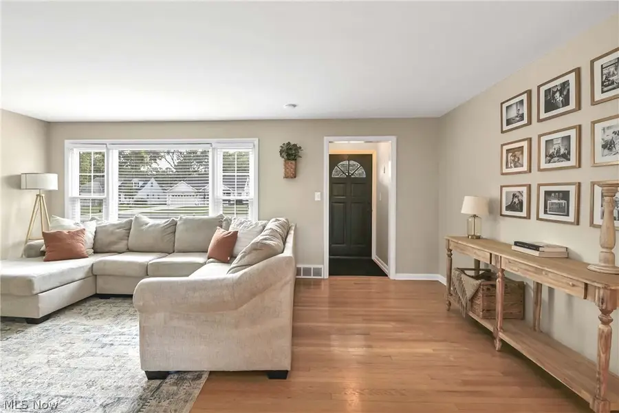 18960 Coffinberry Boulevard, Fairview Park, OH 44126 - #3