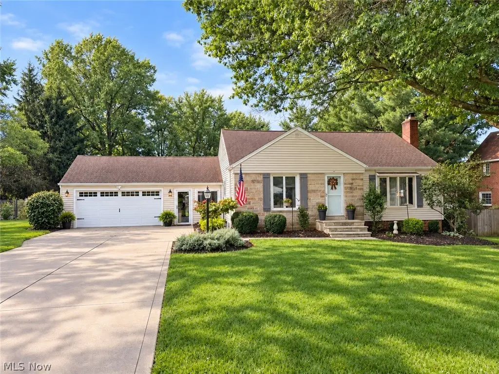 278 Ridgeview Drive, Seven Hills, OH 44131 - #1