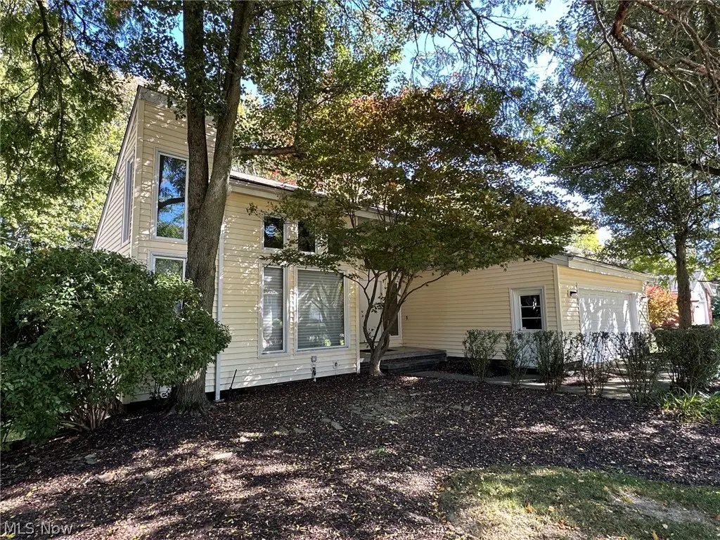 5025 Lansdowne Drive, Solon, OH 44139 - #1