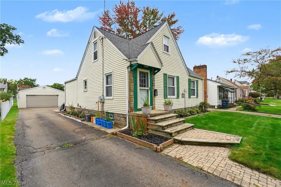 644 Meadowbrook Se Avenue, Warren, OH 44484 - #2