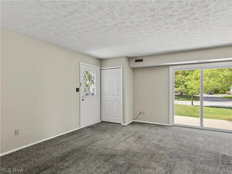 4927 Friar Road #Unit D, Stow, OH 44224 - #3
