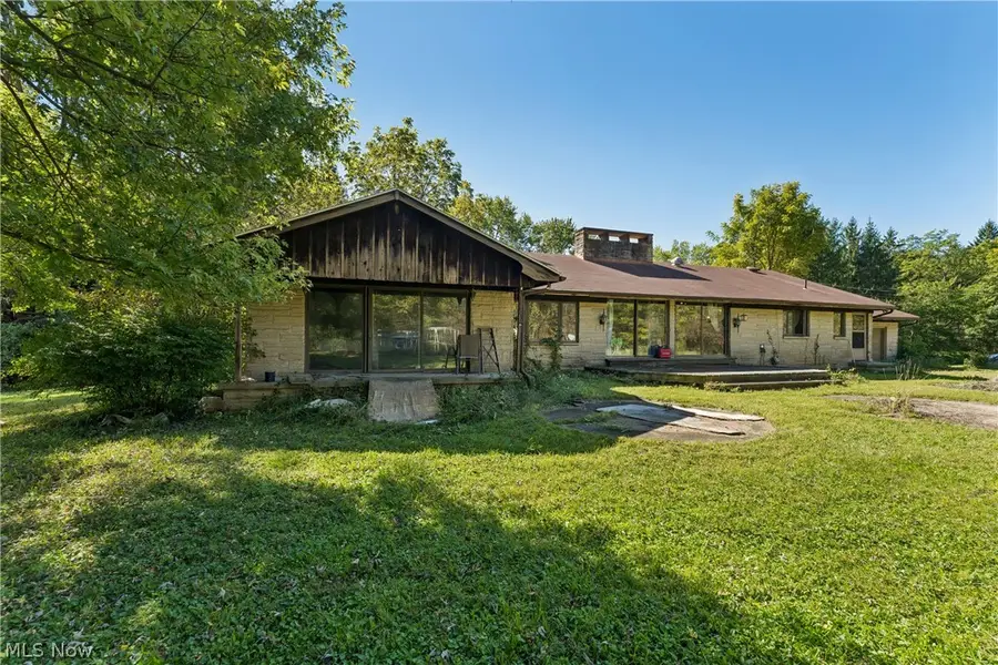 11843 Grafton Road, Grafton, OH 44044 - #3