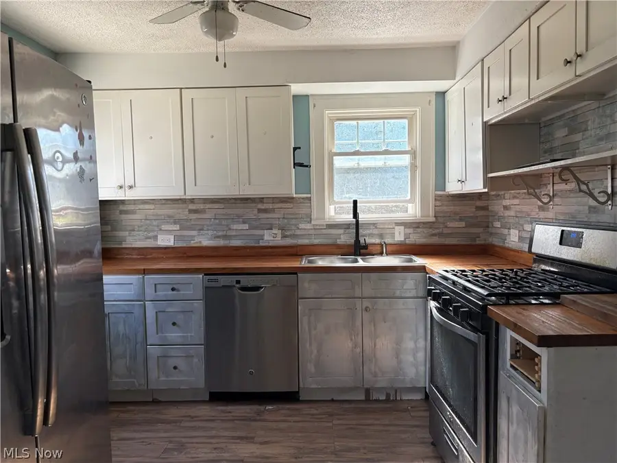 21870 Priday Avenue, Euclid, OH 44123 - #2