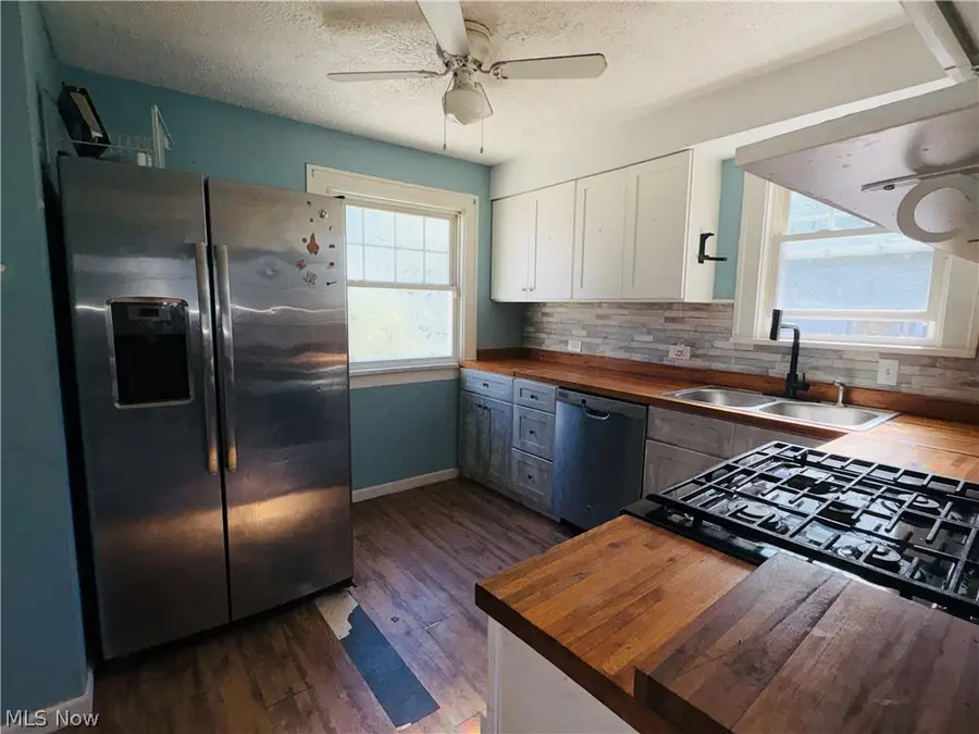 21870 Priday Avenue, Euclid, OH 44123 - #3