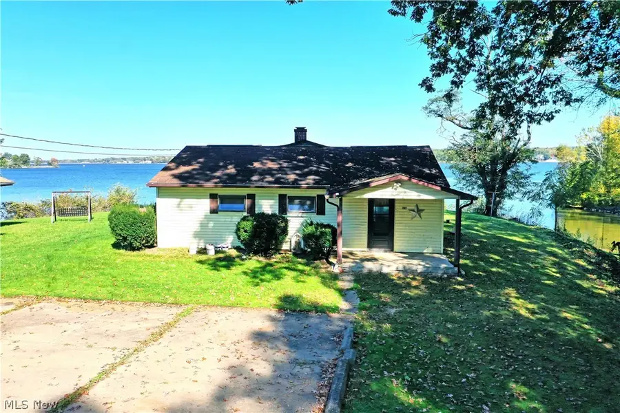 767 Grandview Road, Lake Milton, OH 44429 - #3