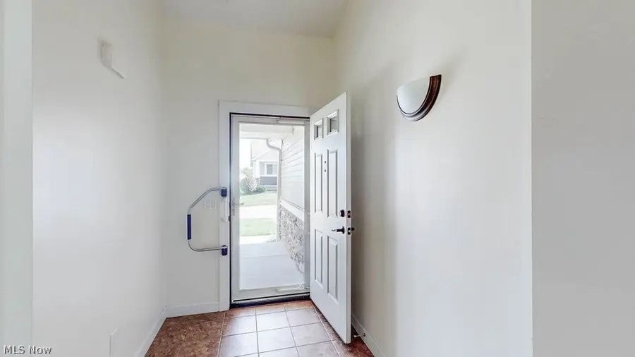 1146 Briarcliff Drive, Akron, OH 44312 - #2