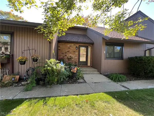 7368 Trailside Drive #E, Northfield, OH 44067