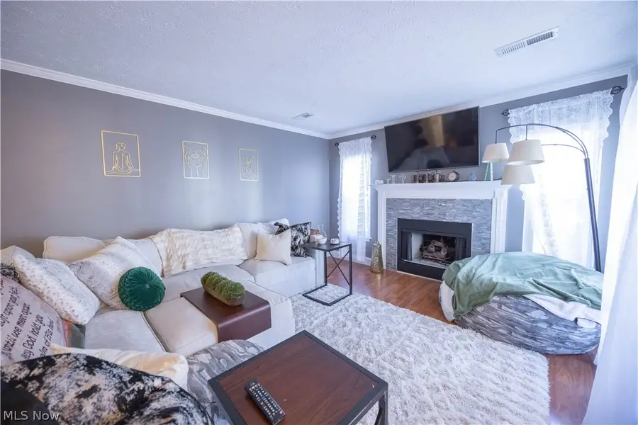 1328 Cedarwood Drive #D2, Westlake, OH 44145 - #3