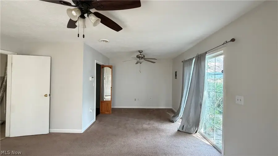 122 Fairlawn Avenue, Elyria, OH 44035 - #2