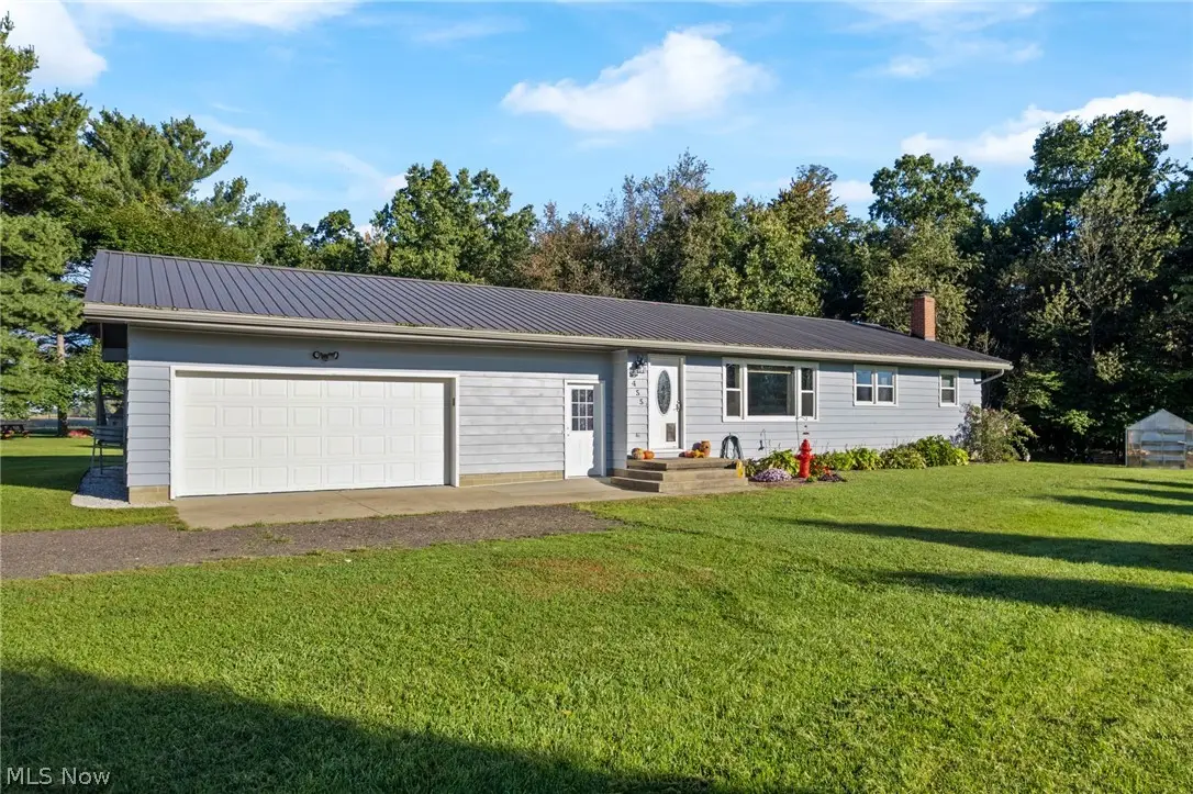 8455 Columbus Road, Shreve, OH 44676 - #1