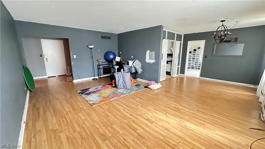 13800 Fairhill Road #316, Shaker Heights, OH 44120 - #3