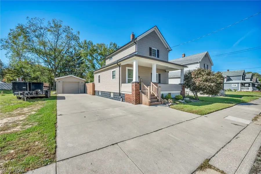 128 15th Nw Street, Barberton, OH 44203 - #2