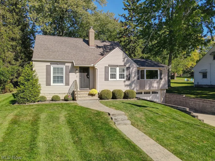 6162 Akins Road, North Royalton, OH 44133 - #2