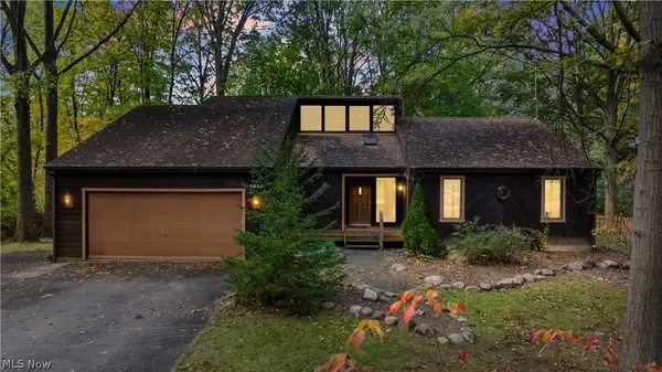 3626 Antoinette Drive, Cuyahoga Falls, OH 44223
