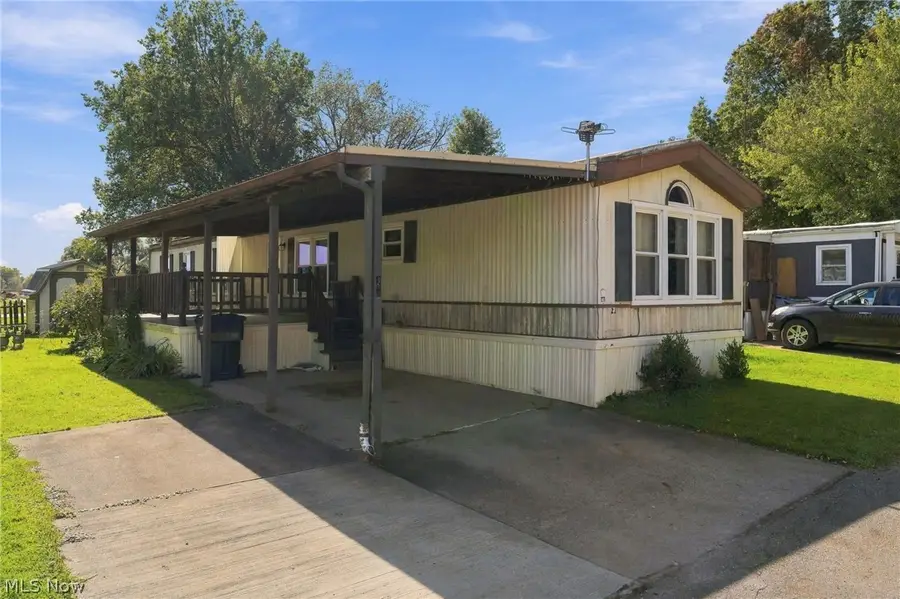 23 Oakwood Street, Beloit, OH 44609 - #2