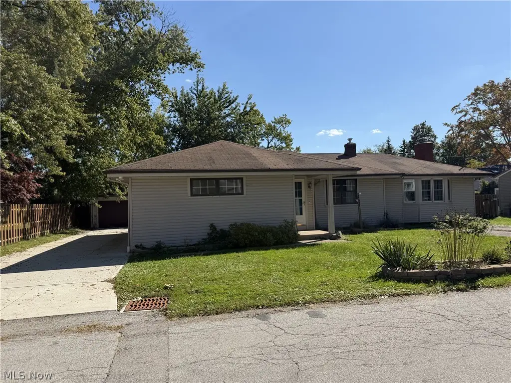 35952 Lakomis Drive, Eastlake, OH 44095 - #1