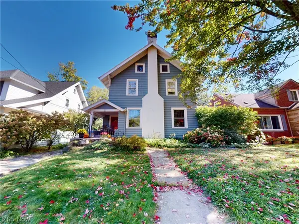 27 Mayfield Avenue, Akron, OH 44313