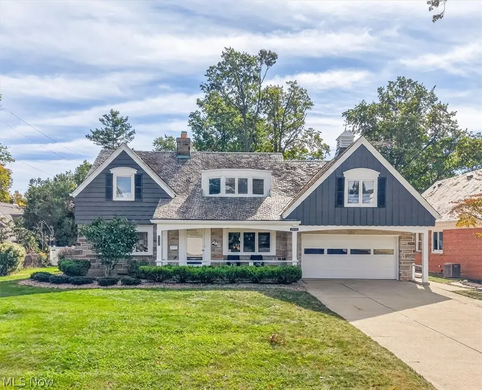 20716 Edgecliff Drive, Euclid, OH 44123 - #1