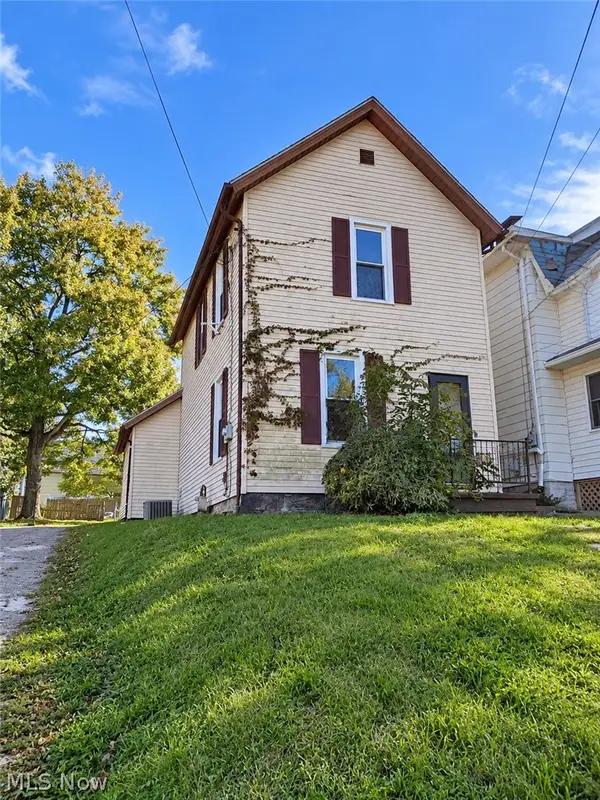 937 Lincoln W Way, Massillon, OH 44647