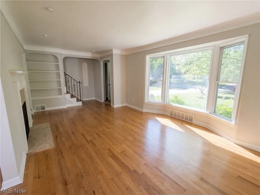 3659 Fenley Road, Cleveland, OH 44121 - #3